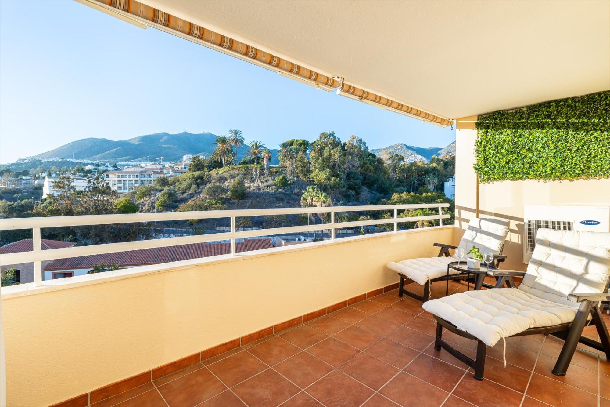 Holidays2Nueva Torrequebrada 2 Bedrooms And 2 Bathrooms, Terrace, Community Pool And Garage เบนัลมาเดนา ภายนอก รูปภาพ